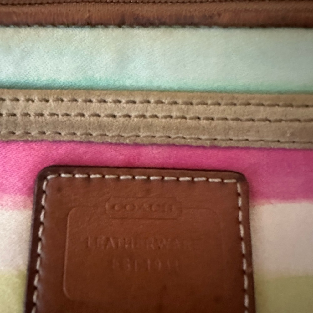 Coach Hampton Watercolor Wristlet • Vintage Pastel Resort Pouch • Beach Vacation - Picture 9 of 16